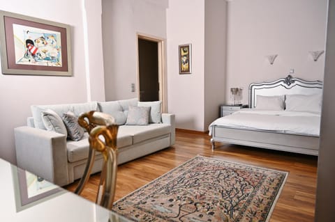 Bed, Decorative detail