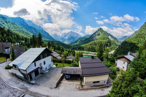 Day, Summer, Balcony/Terrace, Balcony/Terrace, On site, Lake view, Mountain view