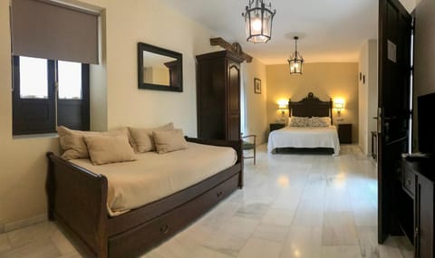 Bed, Living room