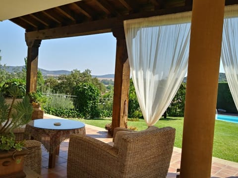 Off site, Natural landscape, Summer, Garden, On site, Swimming pool, Swimming pool