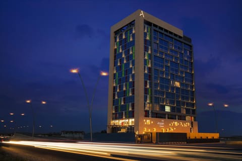 Property building, Facade/entrance, Night