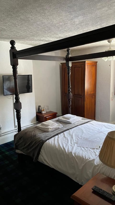 Old Court Hotel & Apartments Hotel in Forest of Dean