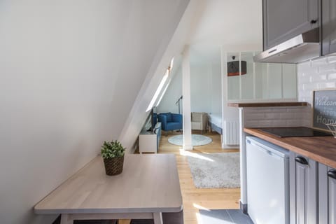Kitchen or kitchenette, Living room, Dining area
