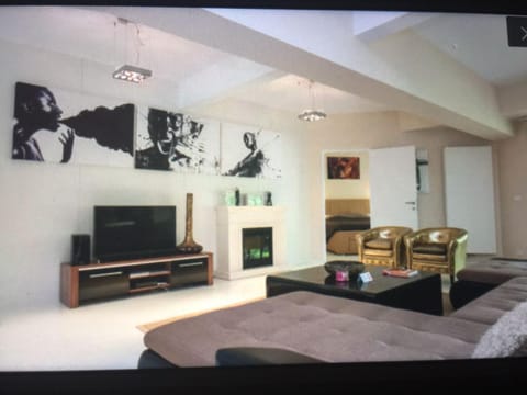 Beautiful LOFT in the Center of Brussels Apartment in Saint-Gilles