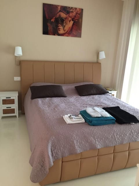 Beautiful LOFT in the Center of Brussels Apartment in Saint-Gilles