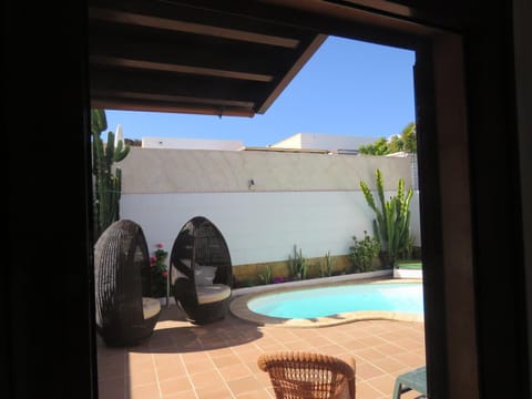 Patio, Pool view, Swimming pool, sunbed