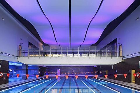 Neighbourhood, Fitness centre/facilities, Hiking, Swimming pool