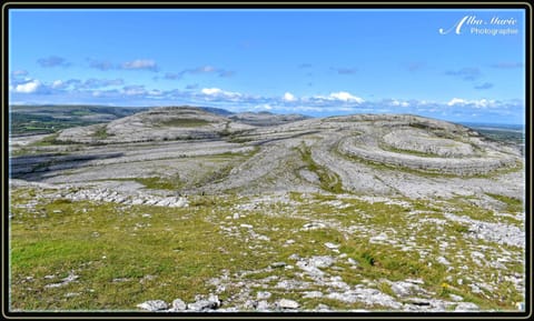 Nearby landmark, Day, Natural landscape, Mountain view