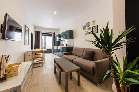 Chez Nous - 7 Appartements sur le Vieux Port Apartment in Marseille