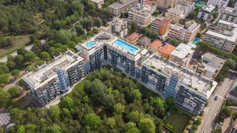 Bird's eye view, City view, Pool view