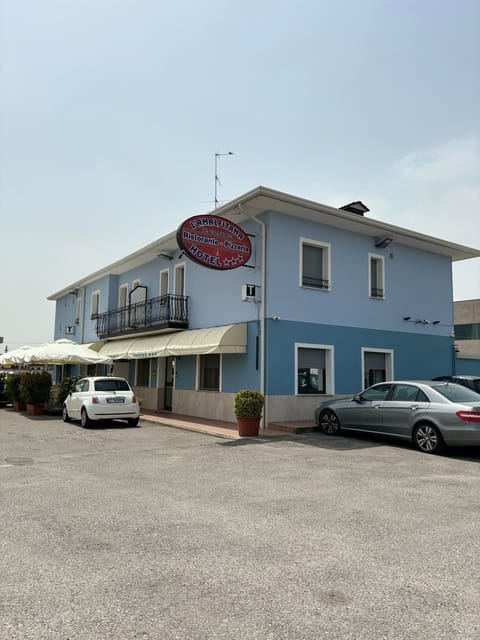 Hotel Ristorante Amalfitana Hotel in Province of Brescia