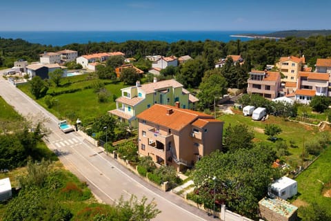 Vila Milla Apartment in Premantura