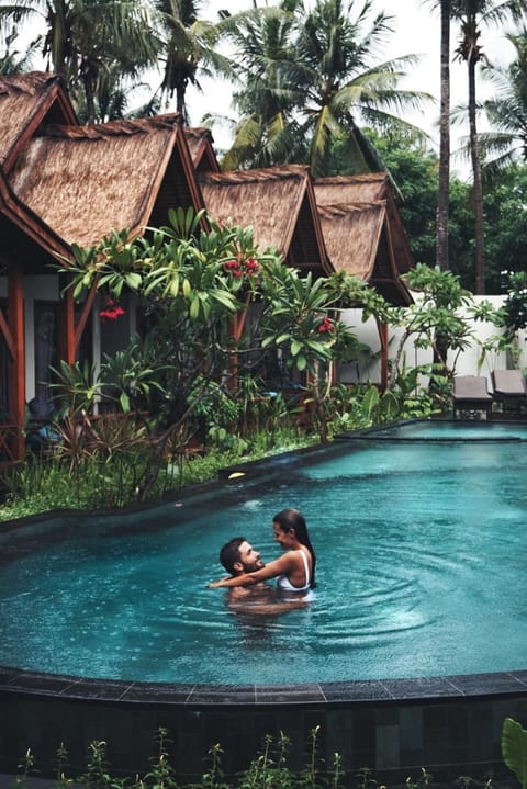 People, Garden, Garden view, Swimming pool, Swimming pool