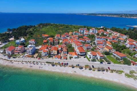 Property building, Bird's eye view