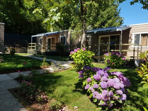 Property building, Garden