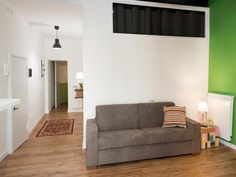 Bed, Day, Night, Lounge or bar, Other, Other, Photo of the whole room, Decorative detail, Seating area, Dining area, On site, Area and facilities, Time of day