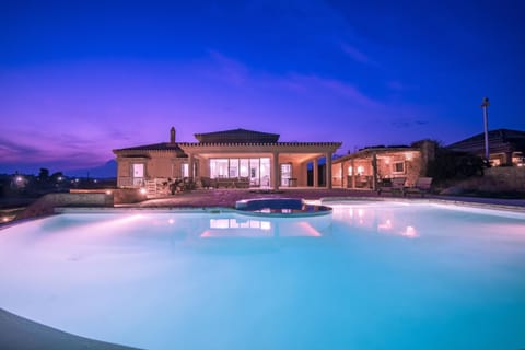 Facade/entrance, Sunset