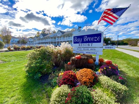 Property logo or sign, Garden