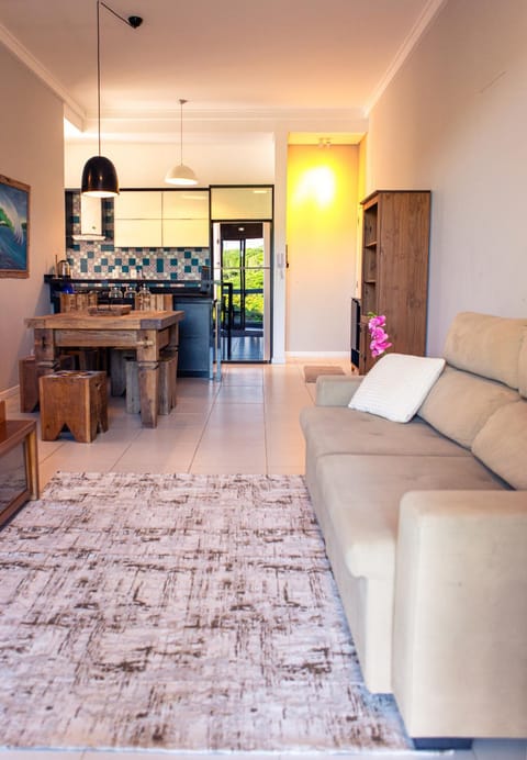 TV and multimedia, Kitchen or kitchenette, Living room, Dining area