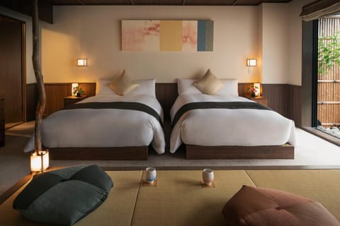 Bed, Photo of the whole room