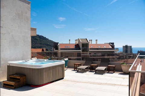 Day, Balcony/Terrace, Sea view, Swimming pool, sunbed