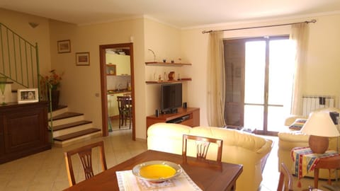 Un Angolo di Paradiso Apartment in Spoleto