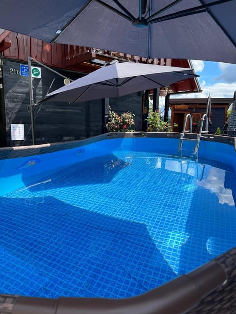 Pool view, Swimming pool, sunbed