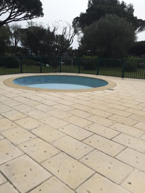 Maison Joge House in Gassin