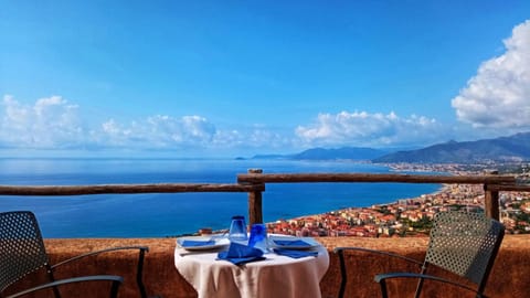 Balcony/Terrace, Balcony/Terrace, Sea view, Breakfast
