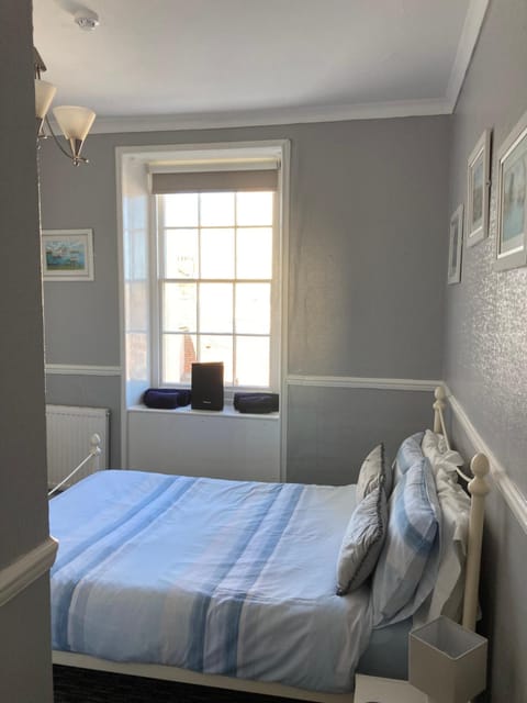 Braemar Bed and Breakfast in Weymouth
