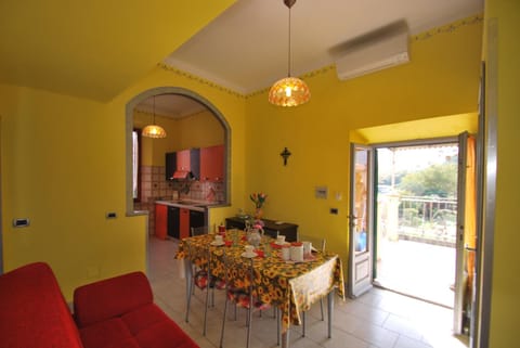 Kitchen or kitchenette, Living room, Dining area, air conditioner