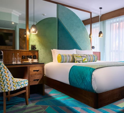 Property building, Bed, Other, Decorative detail, Bedroom