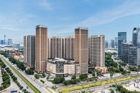 Property building, Day, Neighbourhood, Bird's eye view, City view, Street view, Location