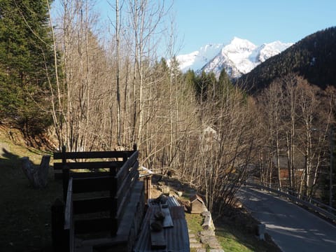 monolocale in villa Apartment in Macugnaga