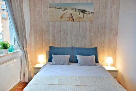 Property building, Bed