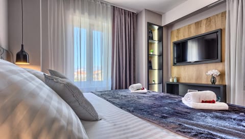 TV and multimedia, Bedroom