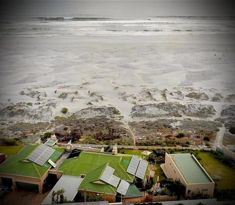 Bird's eye view, Sea view