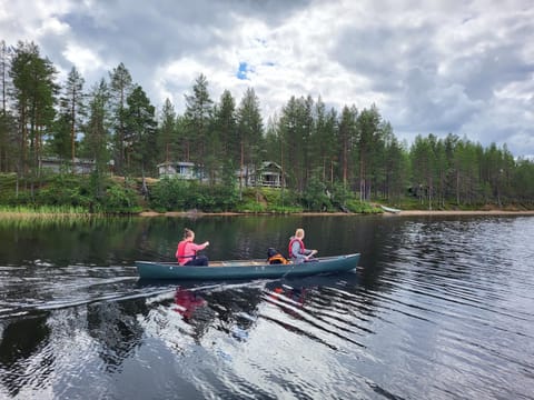 Activities, Canoeing, Canoeing