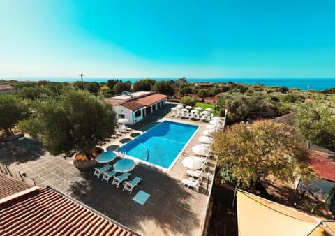 Pool view, Swimming pool