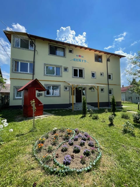 Property building, Facade/entrance, Mountain view