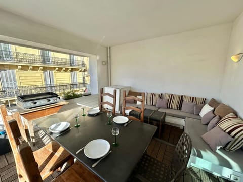 Patio, View (from property/room), Balcony/Terrace, Dining area