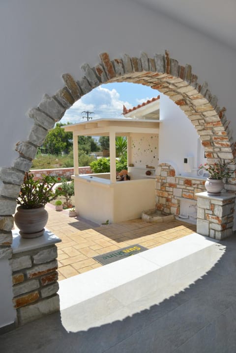 Facade/entrance, Lobby or reception, ATM