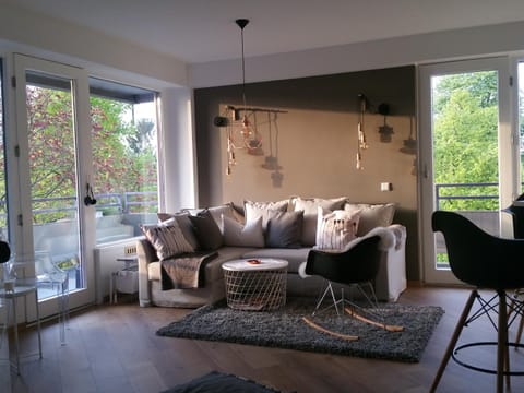 Living room, Bedroom