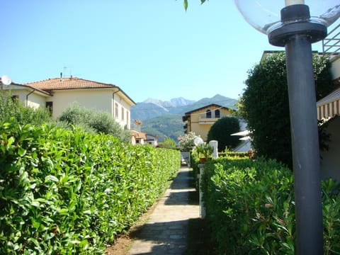 Villetta Cinquale Versilia House in Province of Massa and Carrara