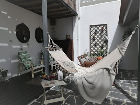 Patio, sunbed