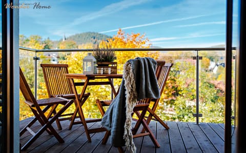 Day, Natural landscape, View (from property/room), Balcony/Terrace, Decorative detail, Mountain view