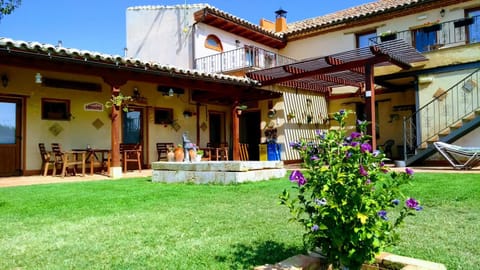 Patio, Garden view