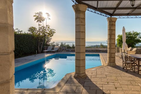 Sea view, Swimming pool
