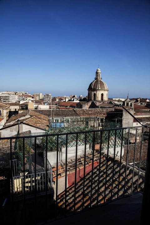 Balcony/Terrace, City view