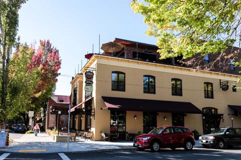 Vino Ritiro Apartment in McMinnville